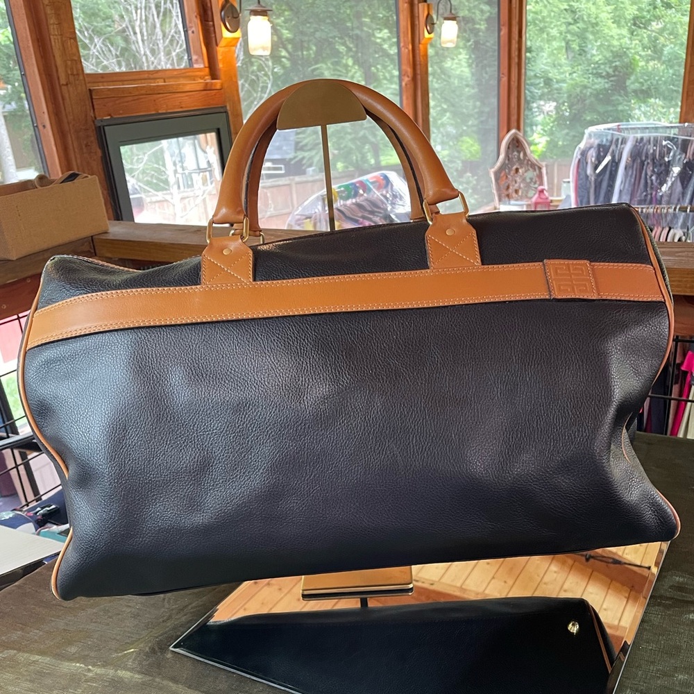 Givenchy men’s black leather duffle bag
